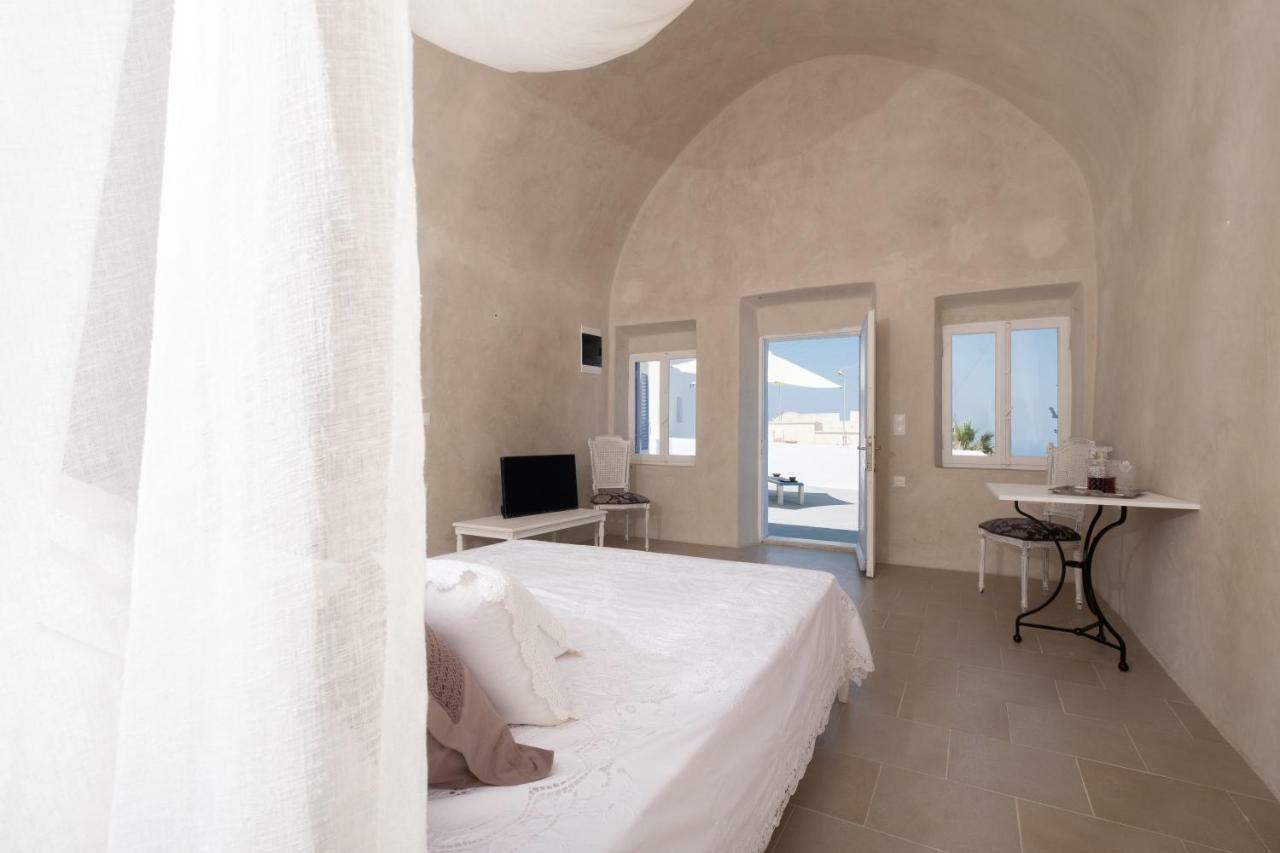 Deltami Santorini Apartamento Pyrgos Kallistis Exterior foto